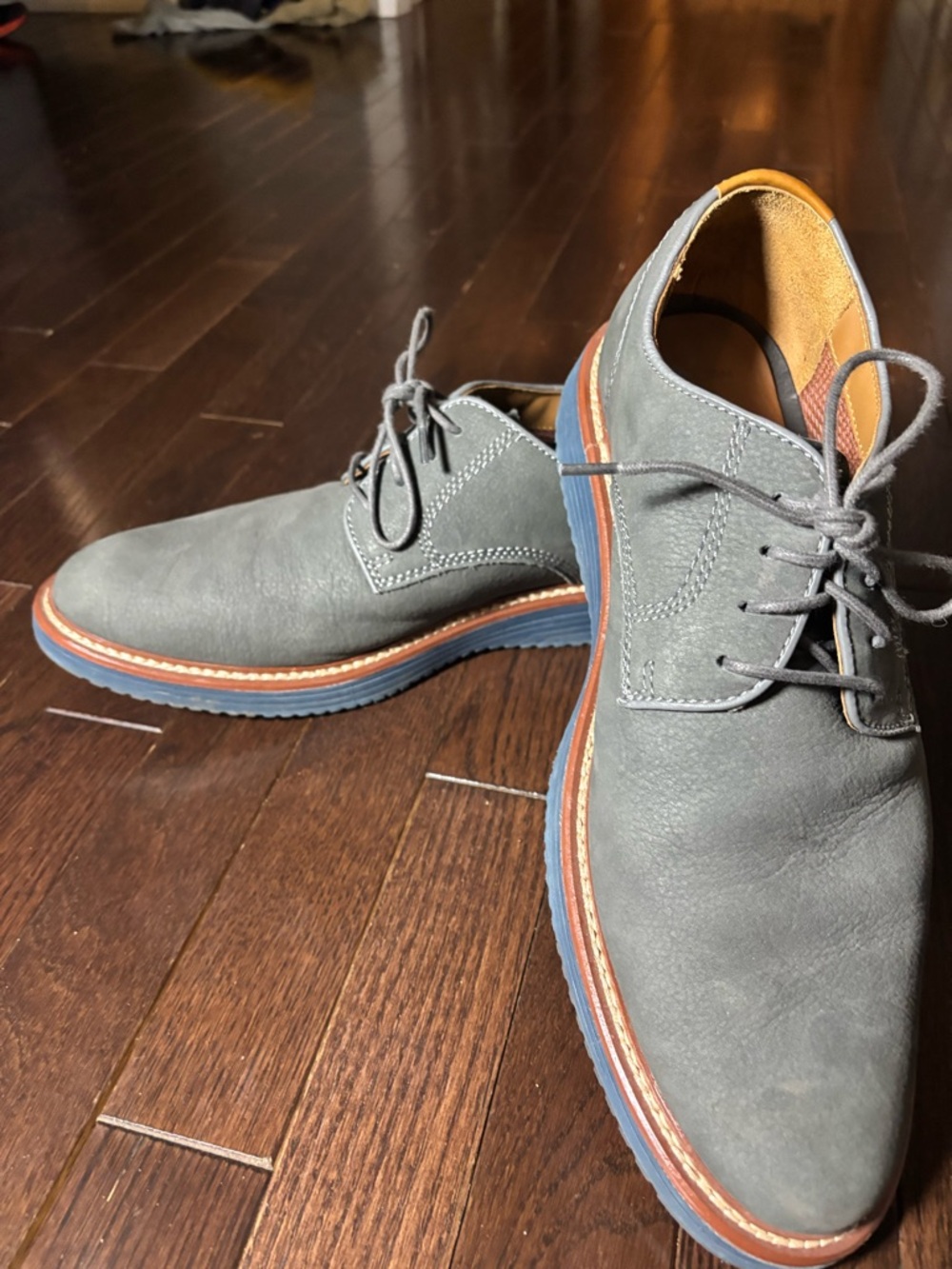 Johnston & Murphy Lace-Up Casual Derby Shoes in Gray Suede - Picture 2 of 5